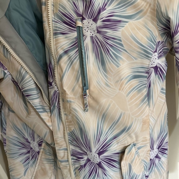 Roxy ski jacket - Picture 5 of 8